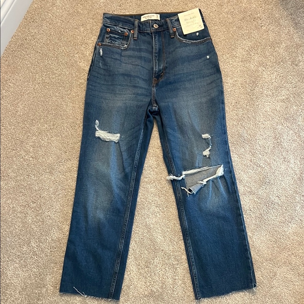 Women's Abercrombie Blue Distressed Jeans 26